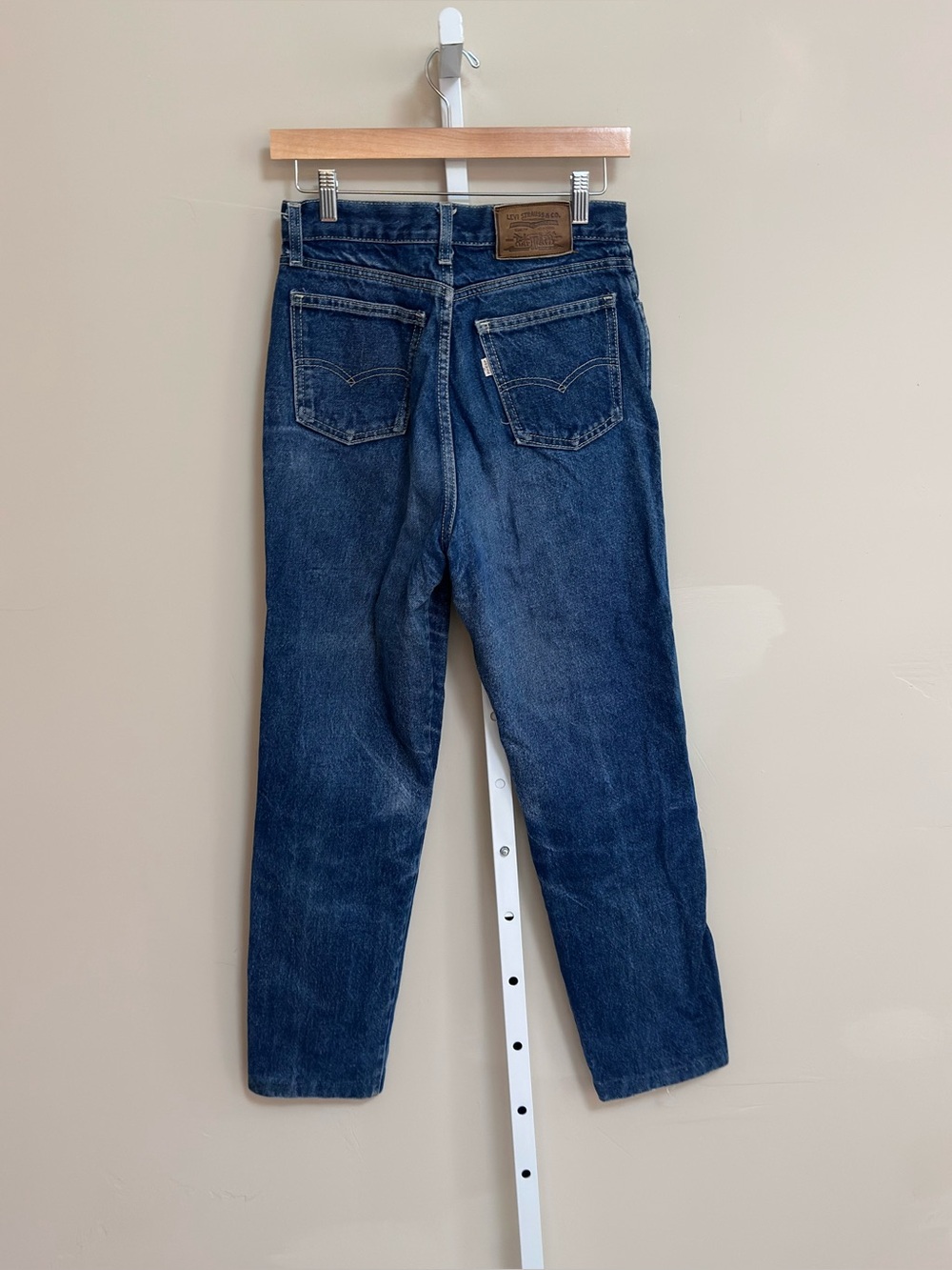 Vintage Levi’s 525 White Tab Jeans 28 High Rise Straight Tapered 80s